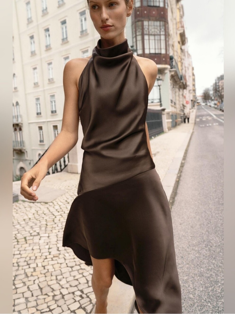 NWT ZARA ASYMMETRIC SHORT
DRESS WITH BOW